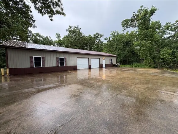 1096 SE 971P RD, Deepwater, MO 64740