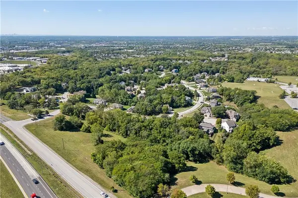 1548 Timber Ridge DR, Liberty, MO 64068