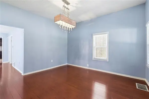 909 Central AVE, Kansas City, KS 66101
