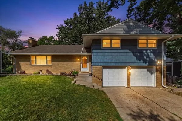 3706 N Grand AVE, Kansas City, MO 64116,Video Tour