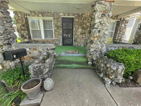 527 S Kansas AVE, Columbus, KS 66725