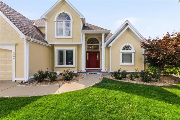 14304 ENGLAND ST, Overland Park, KS 66221