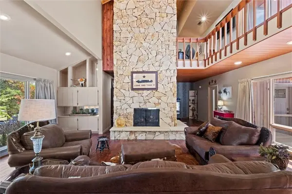 402 Lees Circle DR, Fort Scott, KS 66701