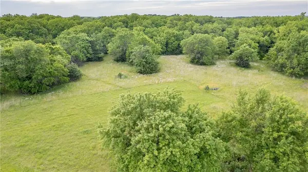 10189 Saddle Creek lot 12 DR, Harveyville, KS 66431