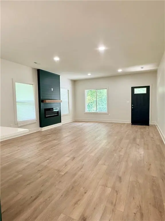 5204 Klamm RD, Kansas City, KS 66106