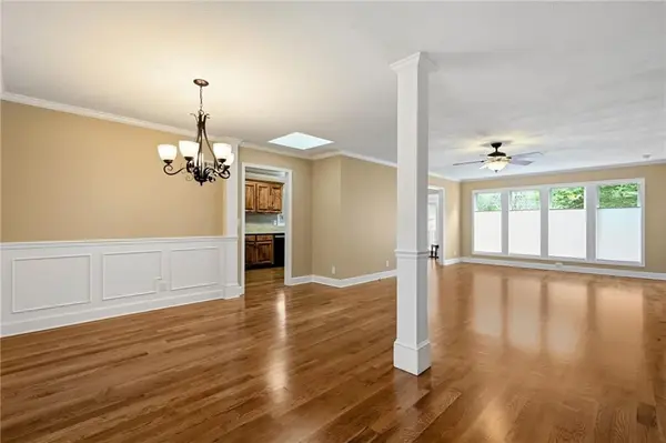 1021 SW 8TH ST, Lee's Summit, MO 64081