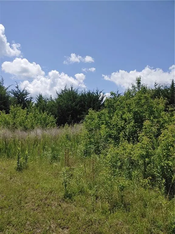 0000 KIOWA RD, Oskaloosa, KS 66066