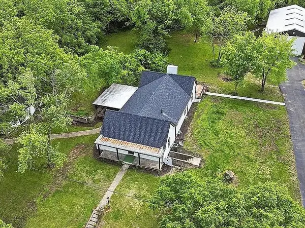 1106 College Hill ST, Pleasant Hill, MO 64080