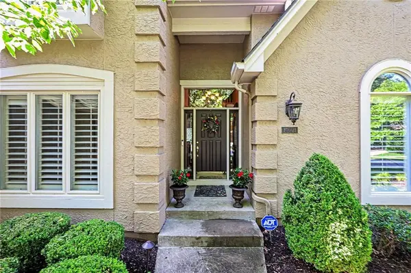 14021 Hayes ST, Overland Park, KS 66221