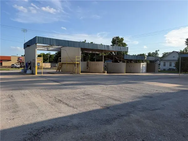 1401 N Penn AVE, Independence, KS 67301