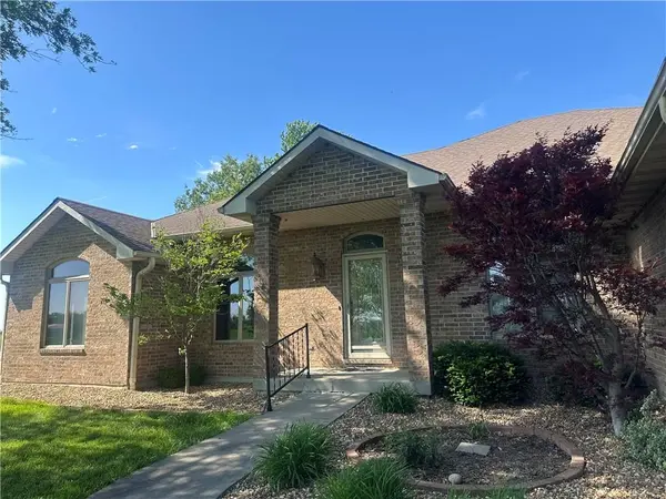 169 NE County Rd V RD, Warrensburg, MO 64093