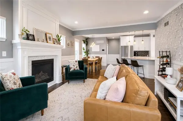 2546 Tracy AVE, Kansas City, MO 64108