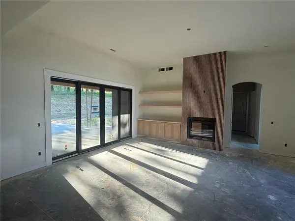 19097 Millstone TER, St Joseph, MO 64505