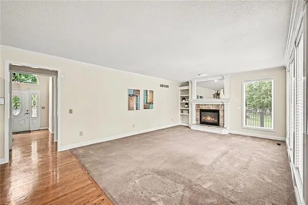 14425 S Blackfeather ST, Olathe, KS 66062