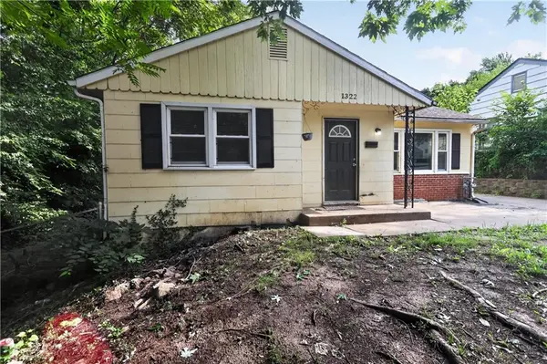 1322 E 82nd ST, Kansas City, MO 64131