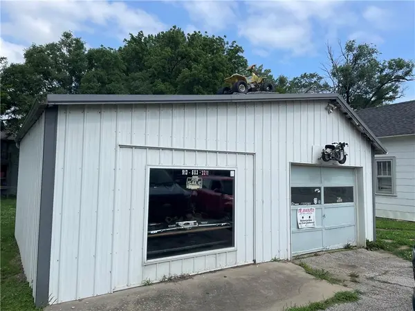2510 S 4th ST, Leavenworth, KS 66048