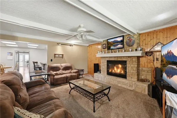 1712 S Hands ST, Independence, MO 64055