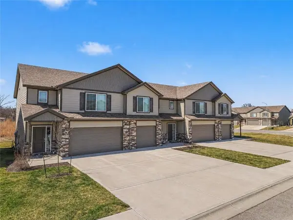 1500 NE Shale CT, Grain Valley, MO 64029