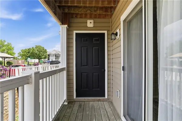 5600 NE 80th TER #2C, Kansas City, MO 64119