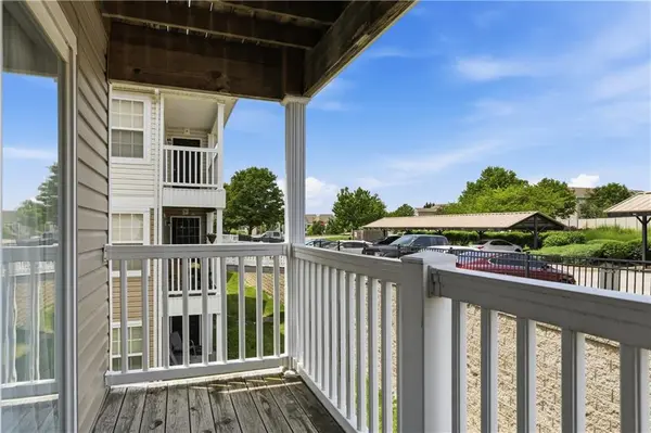 5600 NE 80th TER #2C, Kansas City, MO 64119
