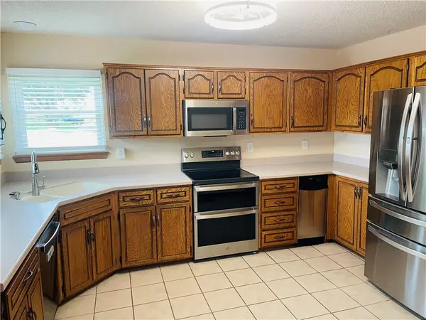 933 Park AVE, Leavenworth, KS 66048
