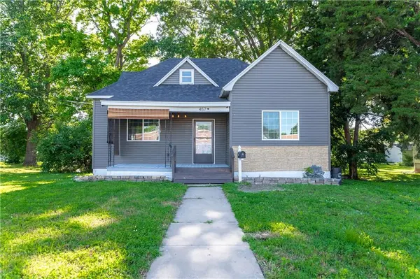 457 S Lyon AVE, Marshall, MO 65340,Video Tour