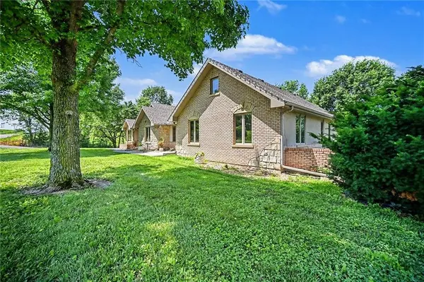 13940 SE State Route MM HWY, Faucett, MO 64448