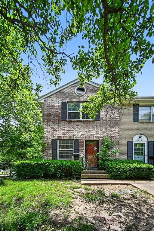8017 E 88th ST, Kansas City, MO 64138