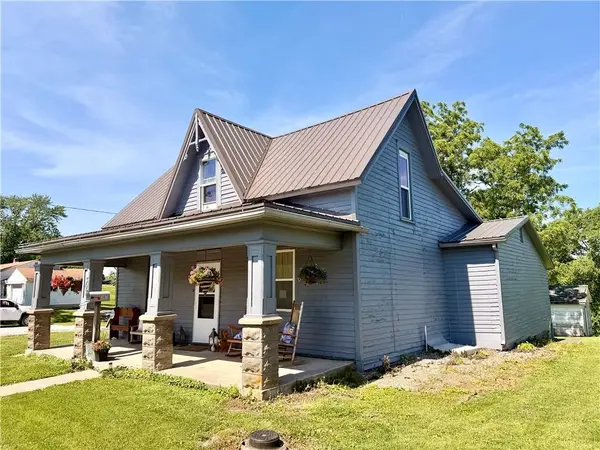 307 N College AVE, Princeton, MO 64673