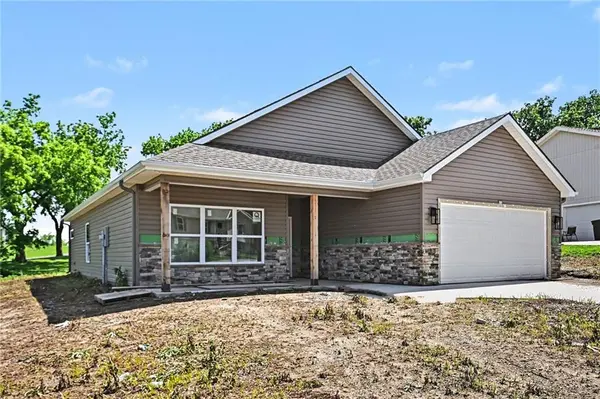 1007 Moore DR, Plattsburg, MO 64477