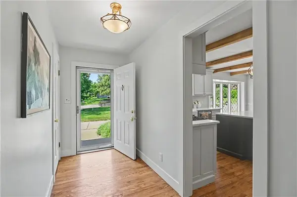2444 W 103rd ST, Leawood, KS 66206