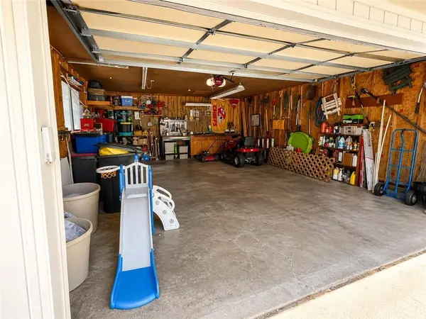 221 S Frederick AVE, Maryville, MO 64468