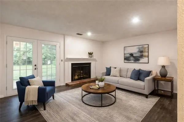 9525 Manning AVE, Kansas City, MO 66134