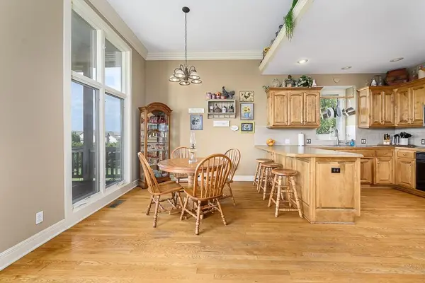 14101 Wingfoot CT, Basehor, KS 66007