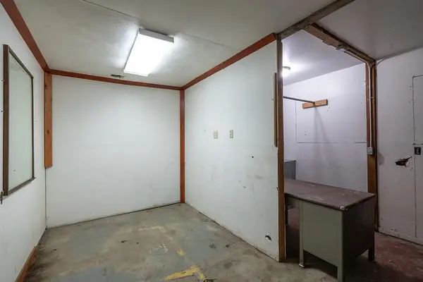 406 E Taylor AVE, Caney, KS 67333