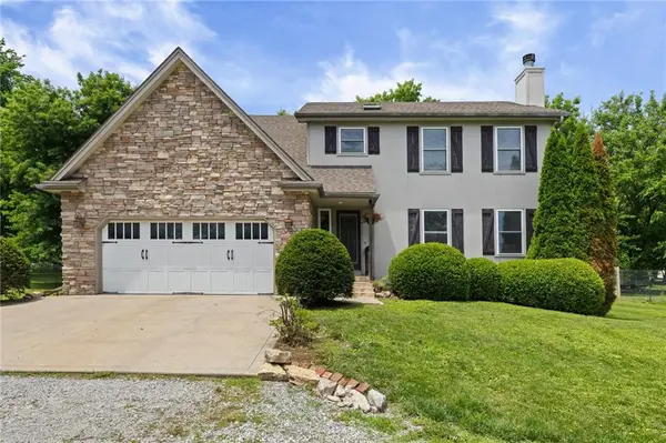 703 N Lincoln ST, Hamilton, MO 64644