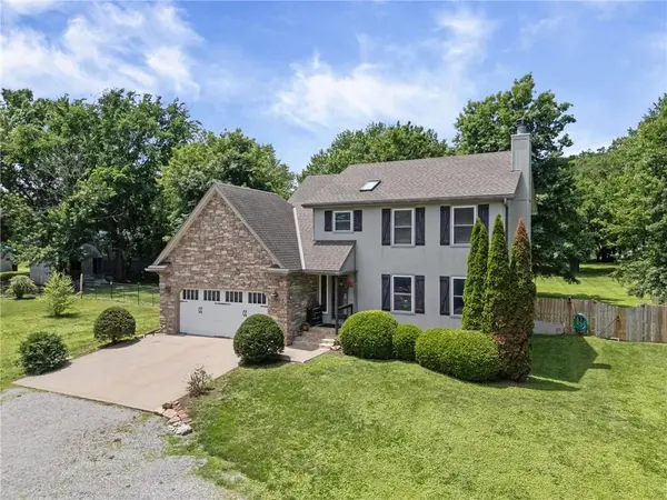 703 N Lincoln ST, Hamilton, MO 64644