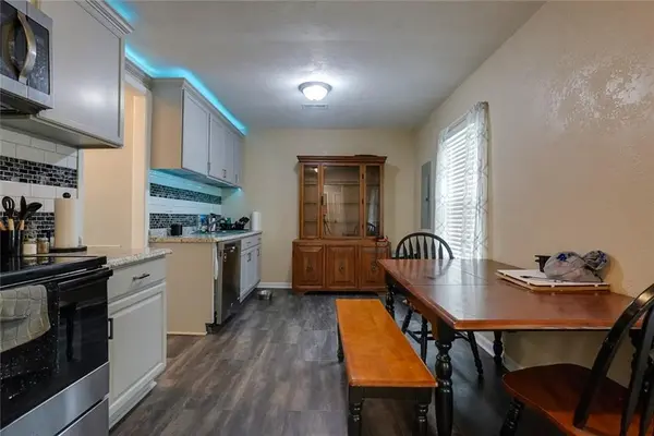 216 N 24th ST, Lexington, MO 64067