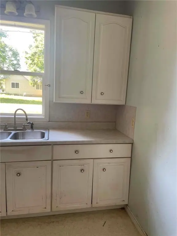 401 Hammond ST, Waverly, KS 66871