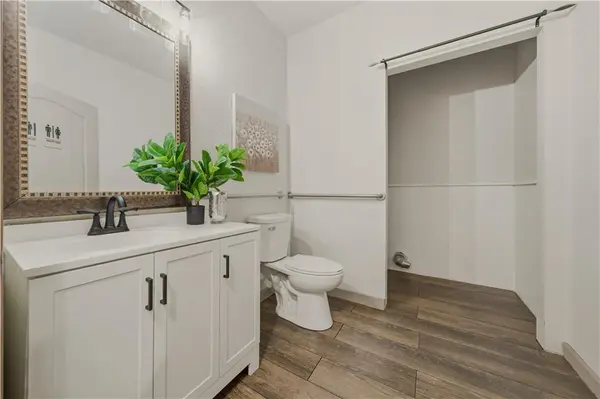 129 W 23rd ST #S, Independence, MO 64055