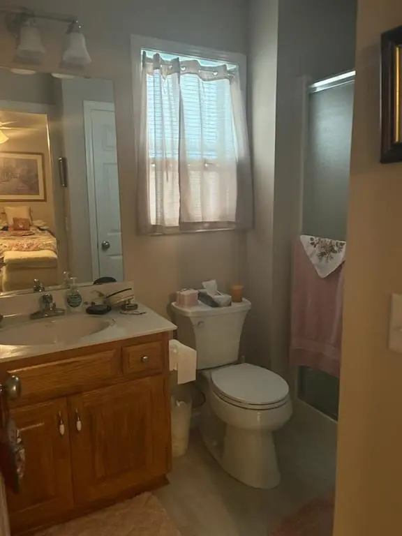 3004 Prairie View DR, Harrisonville, MO 64701