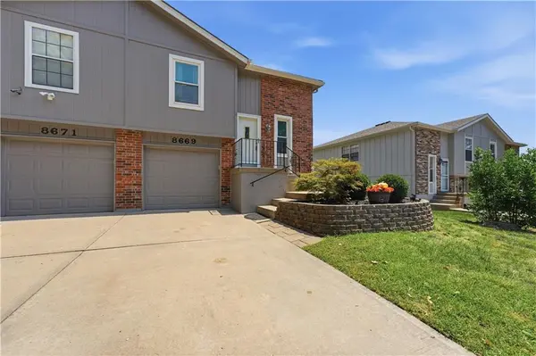 8669 N Hull AVE, Kansas City, MO 64154
