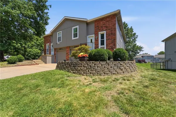8669 N Hull AVE, Kansas City, MO 64154