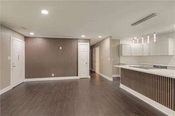 8511 E 110th TER, Kansas City, MO 64134