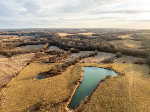 0000 State OO HWY, Odessa, MO 64076