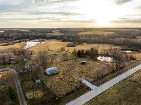 0000 State OO HWY, Odessa, MO 64076