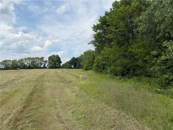 19300 E 181st ST, Pleasant Hill, MO 64080