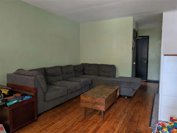 133 S FULLER ST, Independence, MO 64050