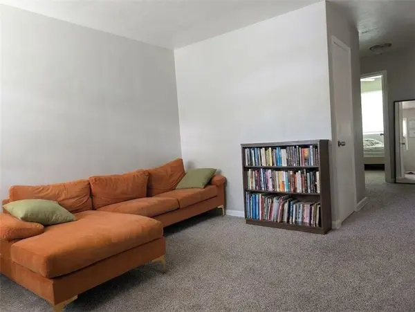 137 S FULLER ST, Independence, MO 64050