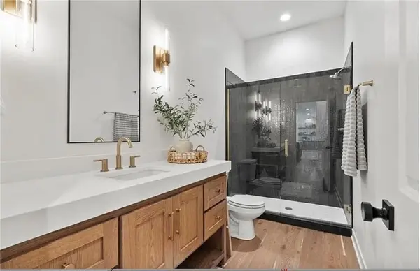4749 NW Sienna RDG, Riverside, MO 64150